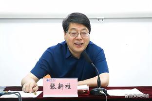 格列兹曼谈自己发色多变：孩子们投票决定我的头发颜色